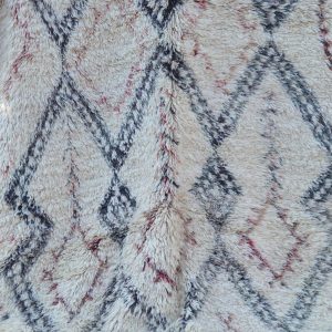 Vintage Beni Ouarain 320 x 202 - 1
