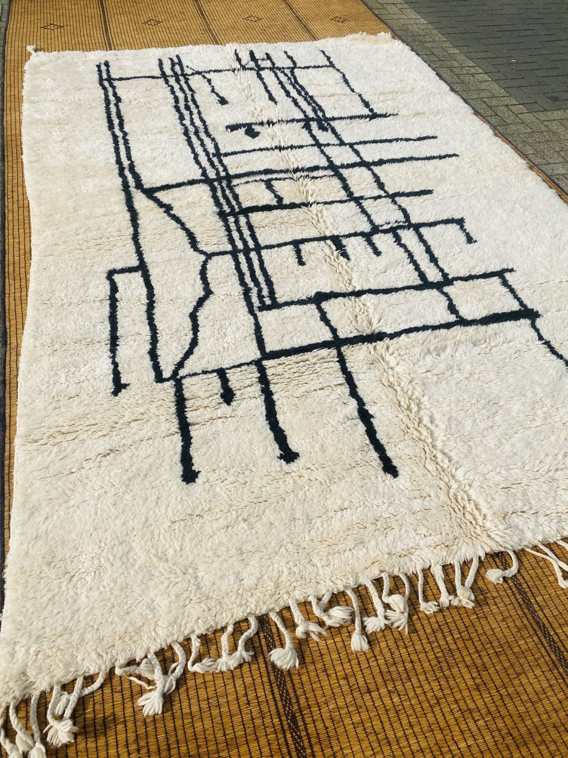 Beni Mrirt Rug 330 x 230 Pre Order Beni Ouarain Outlet