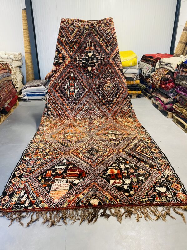 ait seghrouchen rug