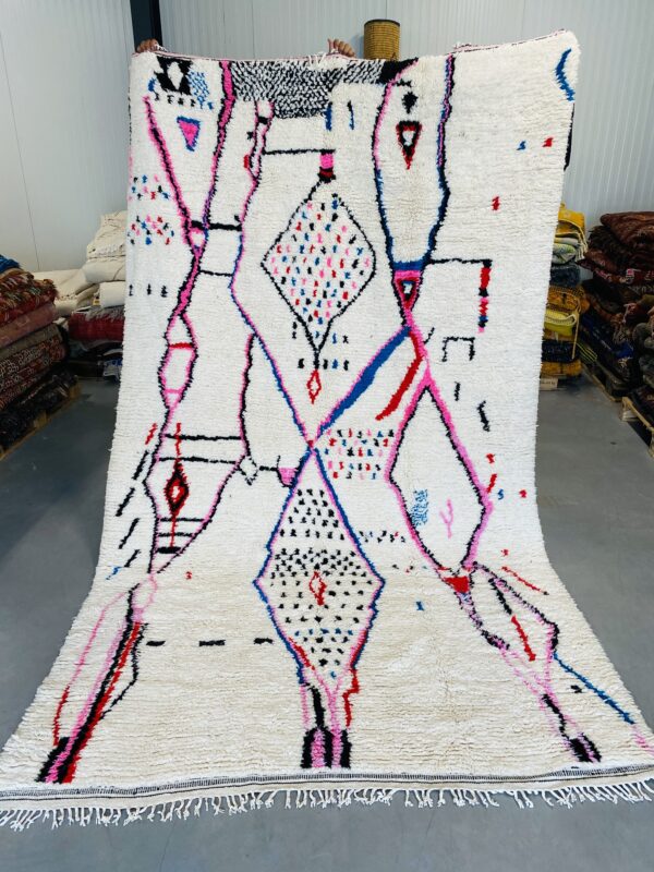 Azilal rug 318 x 186