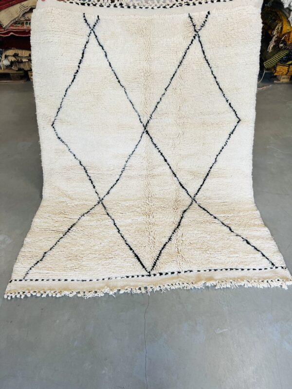 Modern Beni Ouarain 204 x 158