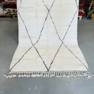 Modern Beni Ouarain 250 x 147