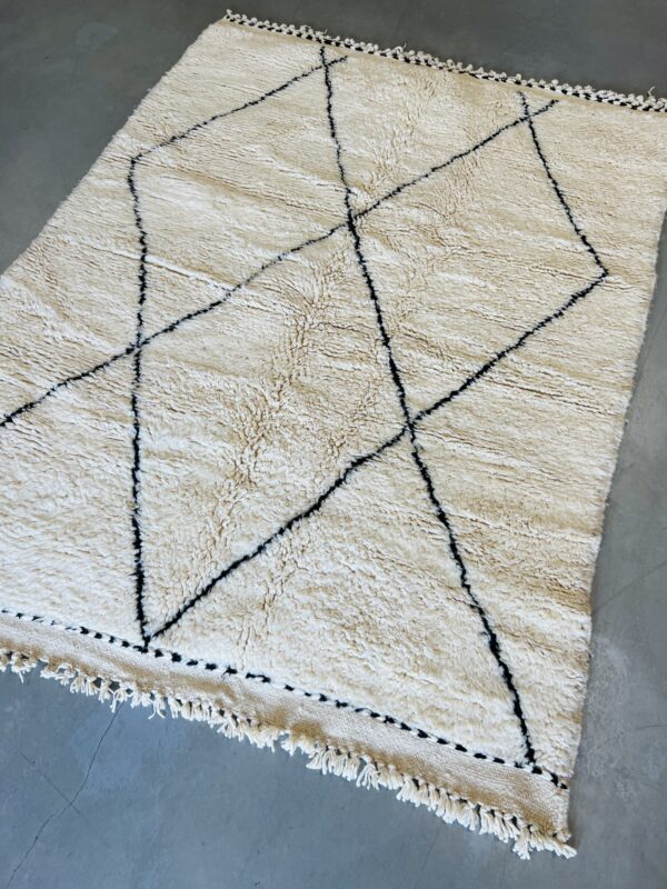 Modern Beni Ouarain 204 x 158