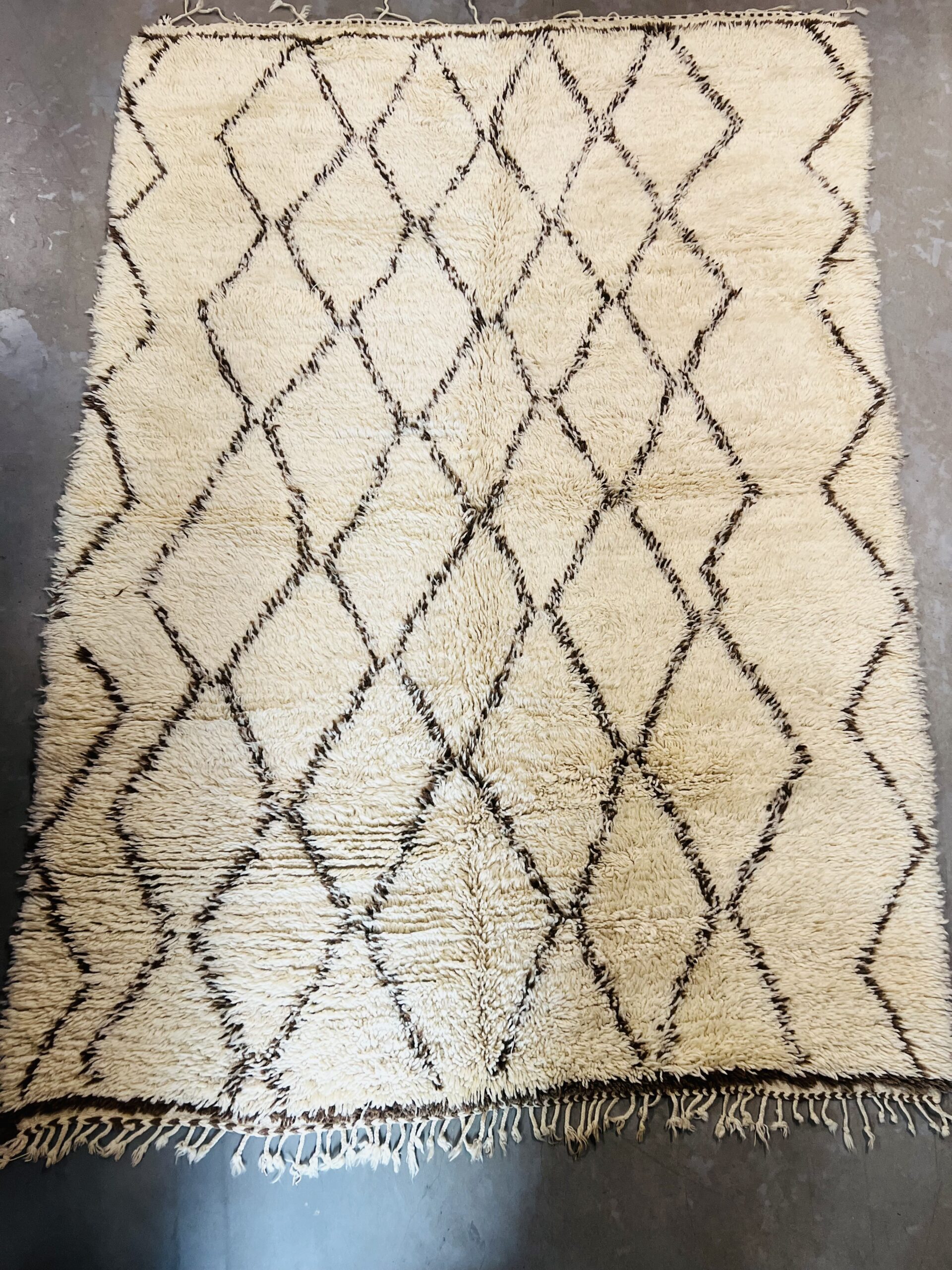 Vintage Beni Ouarain Rug 257 x 188