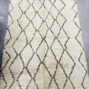 Vintage Beni Ouarain Rug 257 x 188